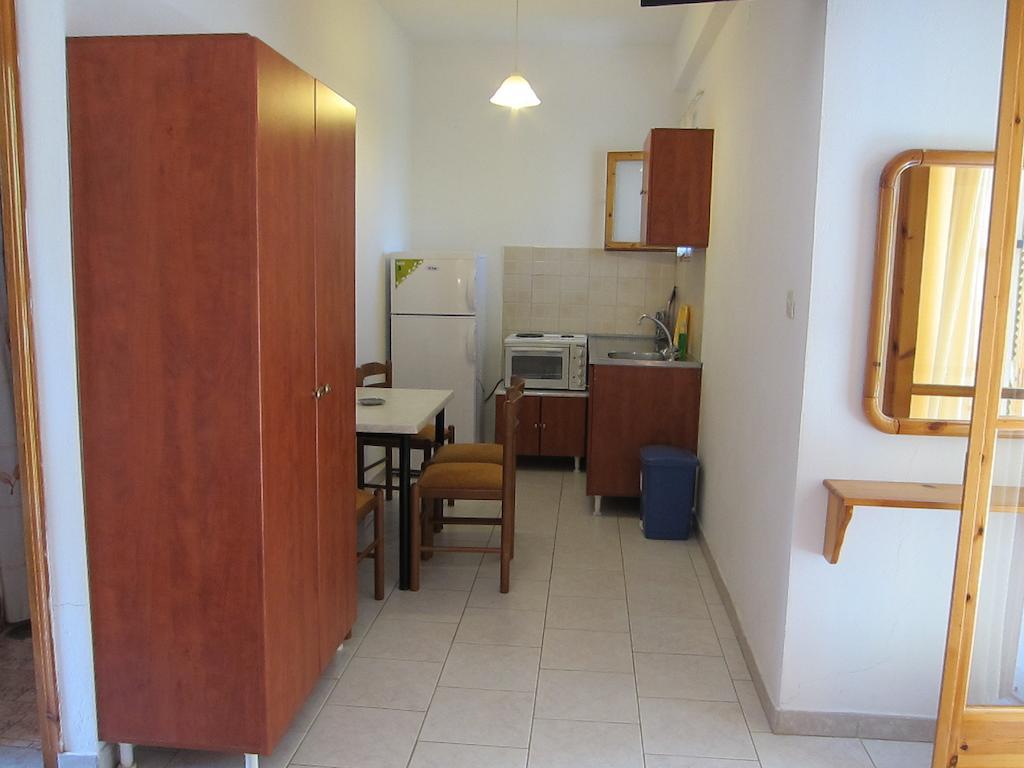 Artolithia Apartments Riza  Exterior photo