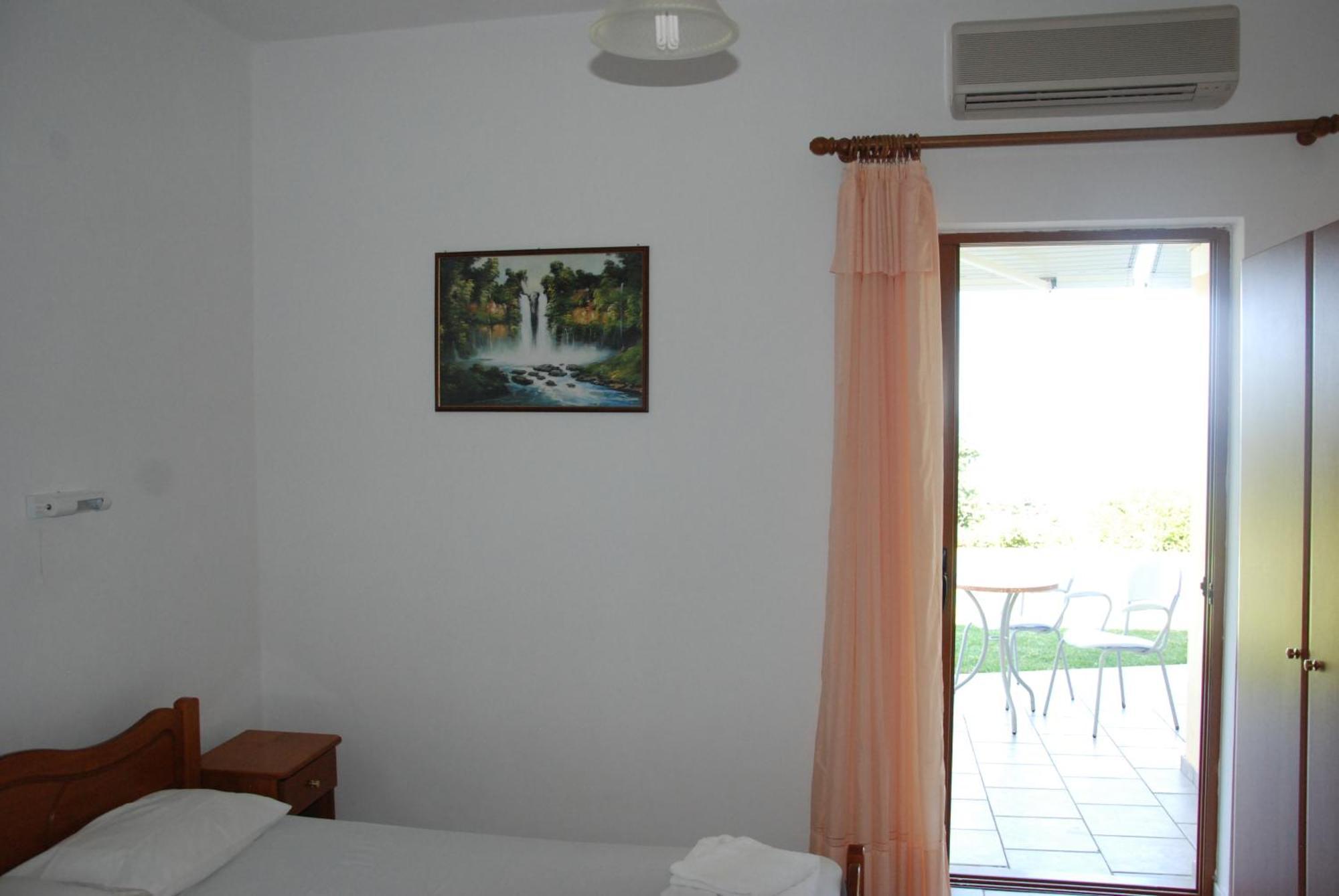 Artolithia Apartments Riza  Room photo